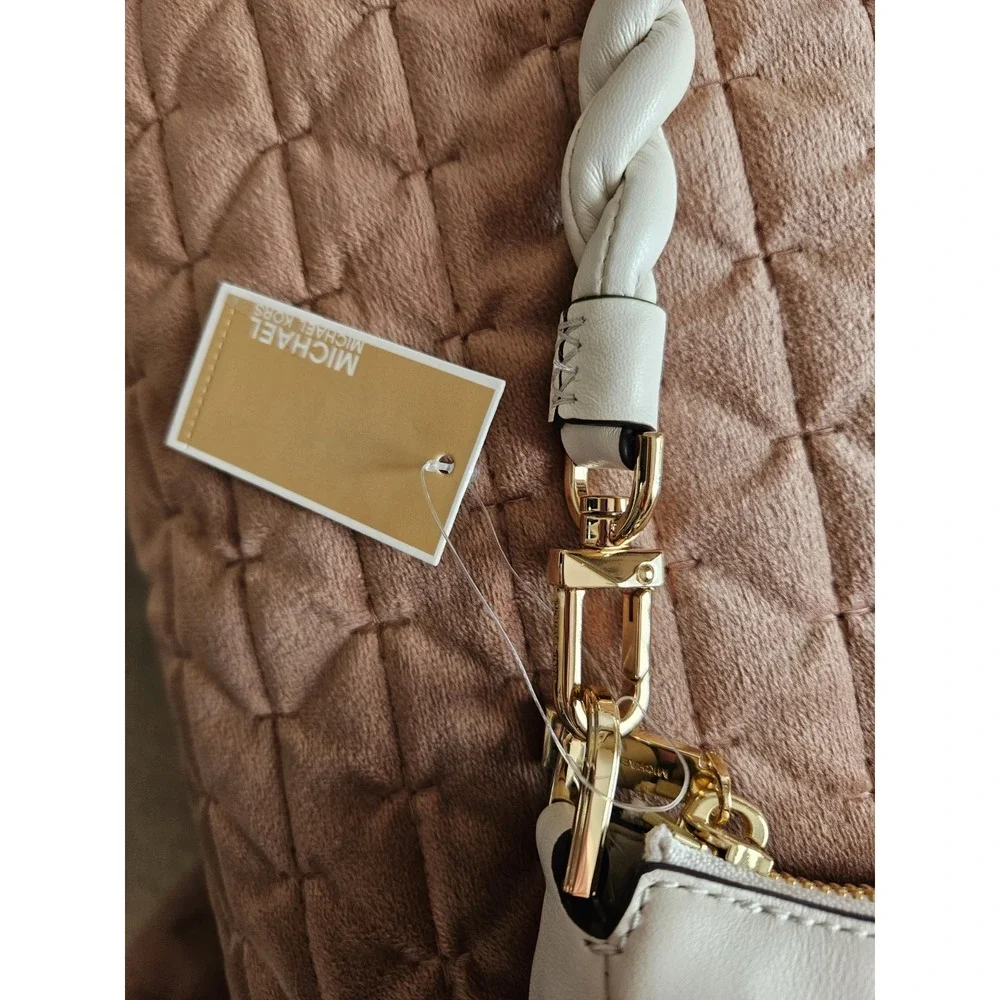 NWT Michael Kors Kyla Small Leather Convertible Pochette Lt. Cream w/Strap - Picture 2 of 8